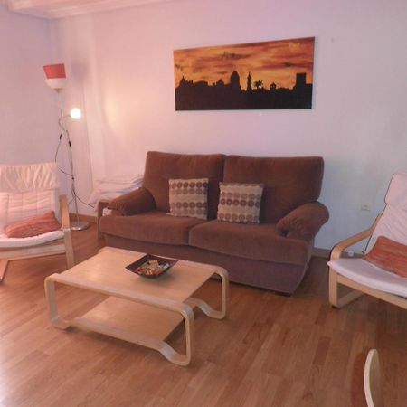 Apartamentos Caces Buitenkant foto
