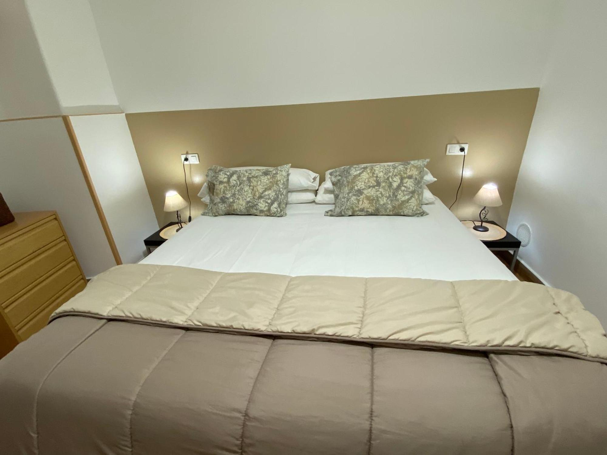 Apartamentos Caces Buitenkant foto